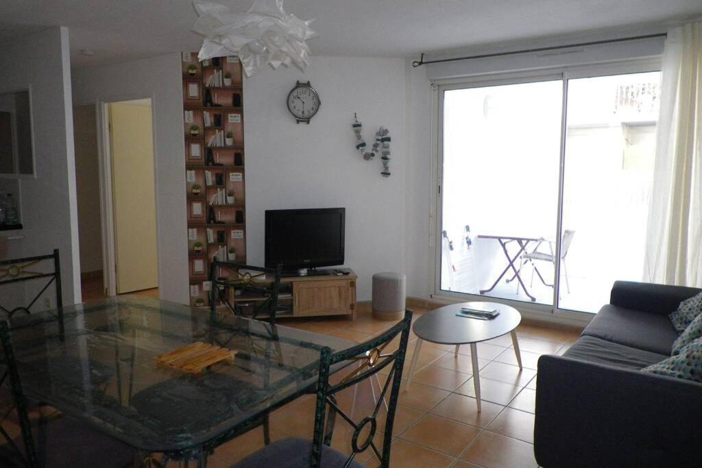 Amarine Joli T3 Centre Ville Terrasse Parking Et Velos Sete Exterior photo